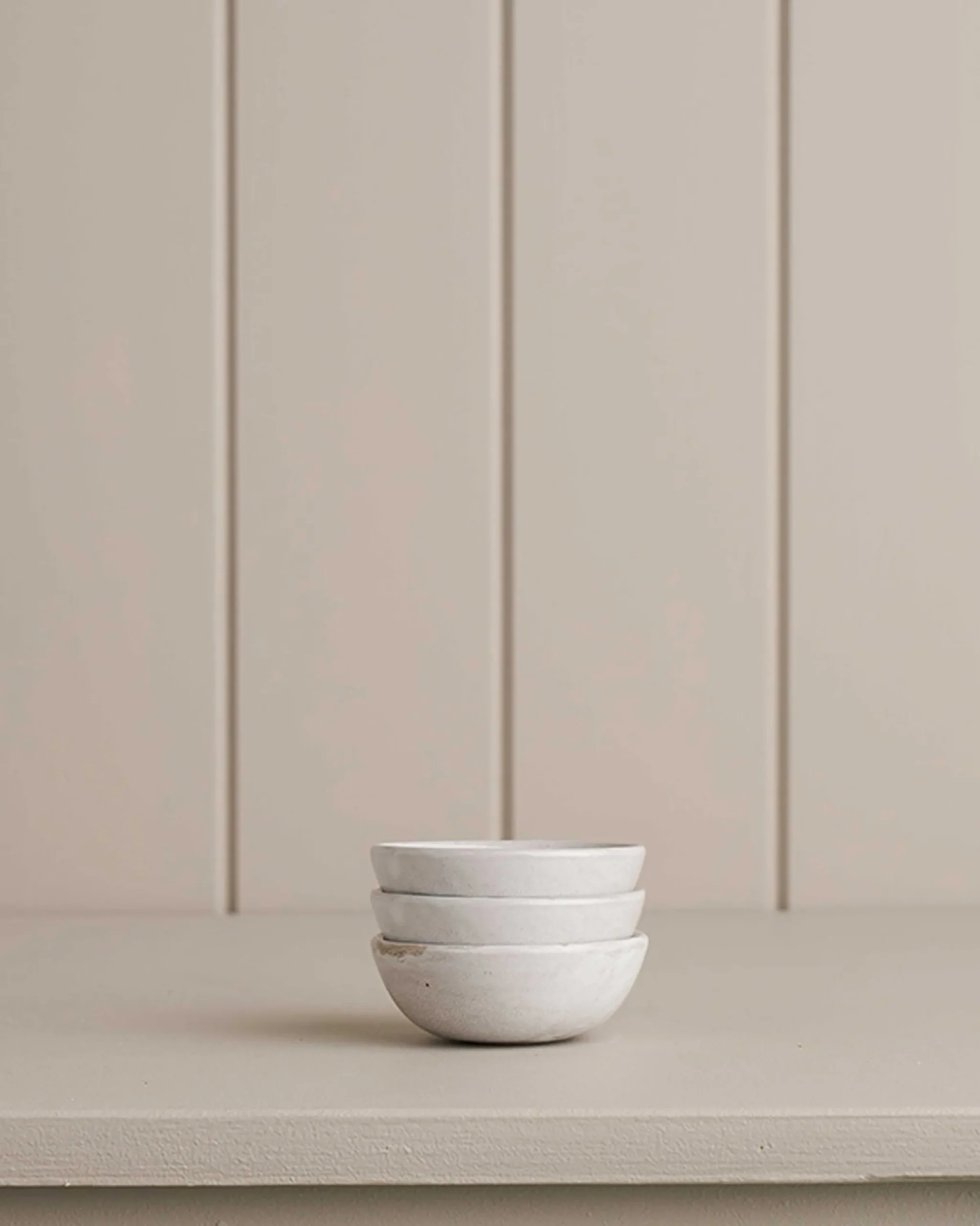 Bowls-Robert Gordon Condiment Bowls / Breakfast In Bed Snow