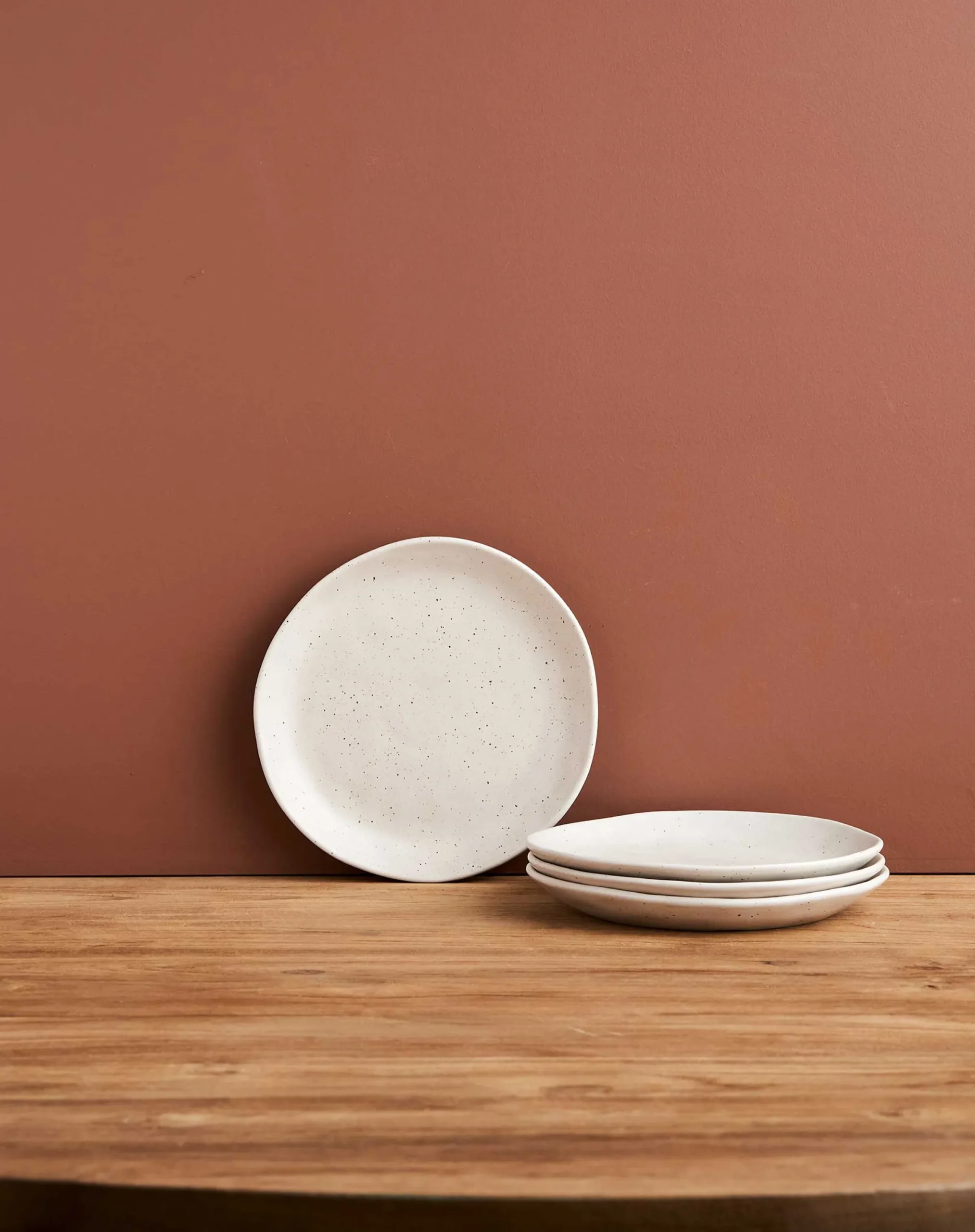 Plates-Robert Gordon Earth Side Plates / Natural